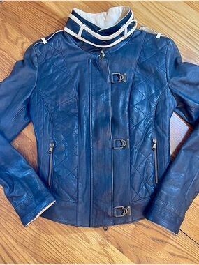 Vera Pelle Navy Leather Quilted Jacket with White Trim